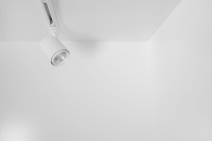 odion-xs-white-1.jpg